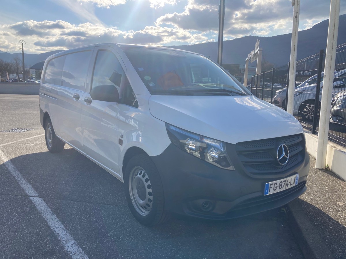 Photo Mercedes-Benz VITO 119 BlueTEC 4x4 Fourgon Extra long  